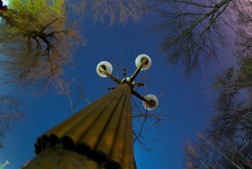 Фонарь в парке Кирова