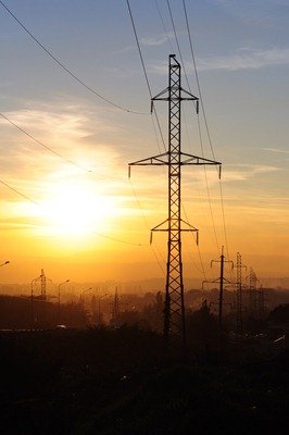 Закат и линии электропередач