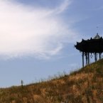Китайская беседка осенью