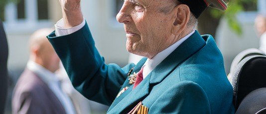 Фото 17 из «Фотографии парада Победы 9 мая 2013 в Пятигорске»