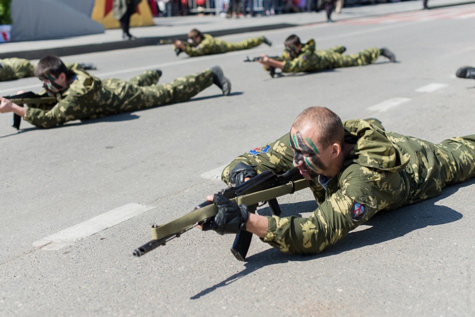 Фото 28 из «Фотографии парада Победы 9 мая 2013 в Пятигорске»