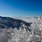 Вид с перевала Два брата в сторону Бастиона и Эльбруса
